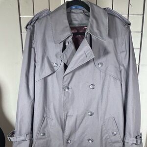 Vtg Towncraft Gray Double-Breasted Long Trench Coat Size 42 Reg. W/lining